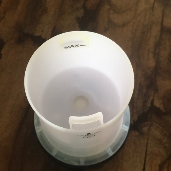 Oil Diffuser - Picture 3 of 4